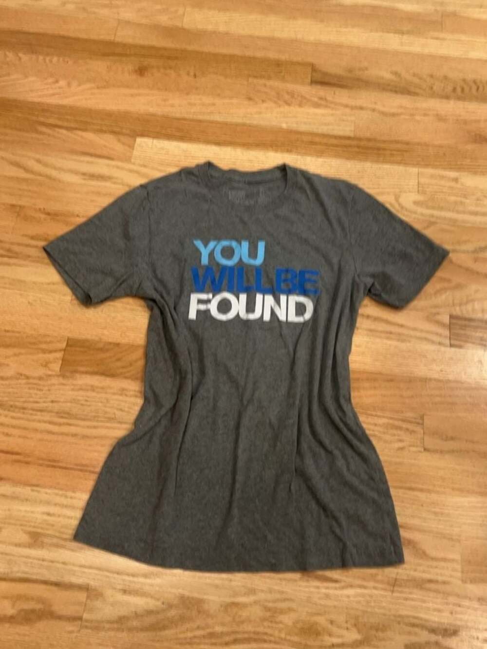 Dear Evan Hansen You Will Be Found Graphic T-Shirt Gray Size Medium